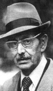 Enric Valor y Vives (Castalla, 22 de agosto de 1911 - Valencia, 13 de enero de 2000).