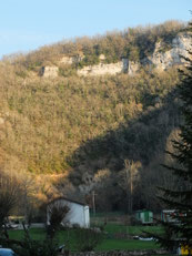 Gîte Le Vieux Frêne : Lachapelle haute, falaise et carrière
