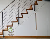 Garderobeneinbauschrank unter Treppe, Faltwerktreppe in Eiche, Eiche Griffleisten, Fronten weiß lackiert von Schreinerei Holzdesign Ralf Rapp in Geisingen 