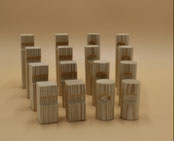 STRUKTIES® Midi-Set 16 Figuren gestaffelt hintereinander in vier Reihen