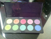 Palette 24€