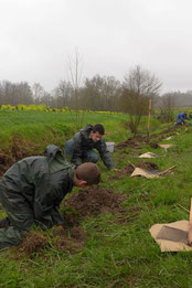 Plantation sur le Marmant par les 1ères GMNF du Cluzeau (Mars 2015)