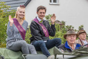 Das neue Heidekönigspaar Lara und Lucas