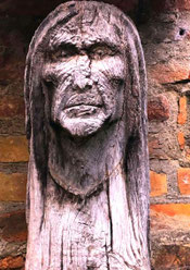 Eine Station der unterhaltsamen Augsburg Stadtführung: Der Hexenbrunnen