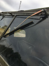 СЛ45-5205900, СЛ46-5205030, СЛ46-5205020 Scheibenwischerarme+Wischerblätter GAZ 69, GAZ 69A. Windscreen wiper arms + wiper blades GAZ 69, GAZ 69A. Щетка и поводок стеклоочистителя ГАЗ 69, ГАЗ 69А.