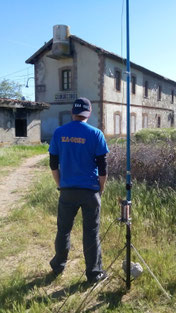 Antena Vertical Auto construida de HF 1/4 lambda 40m,30m y 20m