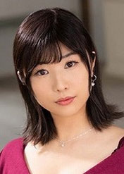 松岡 なつ美