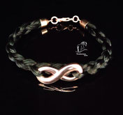 Armband aus Pferdehaar-Modell RR08-rund geflochten-mit einem Infinity Zeichen- Karabinerverschluss-Rose vergoldet