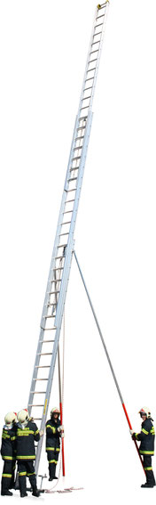 FO-719 Extension Ladder 3-Part with supports & stabiliser bar