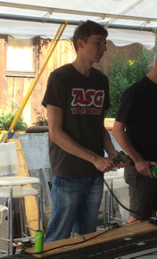 Qualifyer Simon in voller Konzentration.