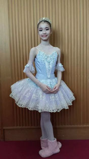 2014JGP 6位入賞 karina arimura