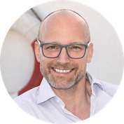 Timo Clarén von Emocean Cruises