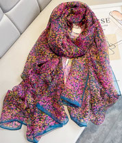 シルクタッチ  フラワープリントスカーフ  3,190円→1,680円(税込）  （約）13.5cm×190cm
