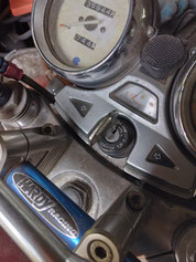 カワサキZEPHYR1100(ZRT10A)鍵製作3