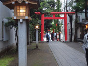 花園神社