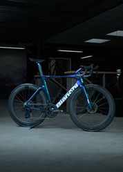 Bianchi Oltre Founder Edition bij Scholten Cycling in Dalen door Jordy Leenders uit Eindhoven met Nikon Z8.