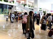 年末年始は9万人余が八重山関連路線を利用した=12月31日、新石垣空港