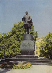 Vilnius. I.D. Černiachovskio paminklas. 1972. Nuotr.A. Bogdanavo / Monument to I. D. Černiachovskis. 1972. Photo by A.Bogdanovas