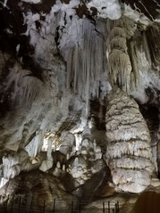 Interno Grotta Santa Barbara