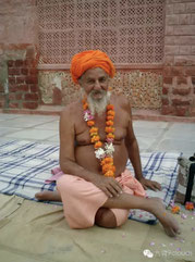Patrick Kelly's teacher Mouni Maharaj of Rajasthan, who practised Raja Yoga.