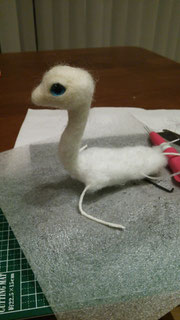 羊毛フェルト ドラゴン 作り方