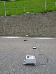 Monitoring of concrete walls with non-destructive methods