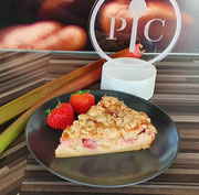 Erdbeer-Rhabarber-Clafoutis runde Ofenhexe Pampered Chef Stoneware