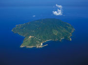 その頃父が赴任していた黒島。週に船が2便でした。