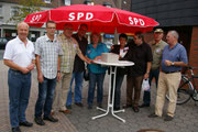 Auf dem Kirchplatz in F-Groden
