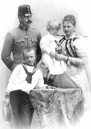 Erzherzog Otto mit Familie