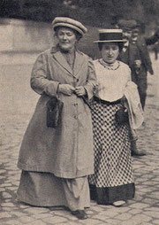 Clara Zetkin (li.) und Rosa Luxemburg (Lizenz: gemeinfrei)