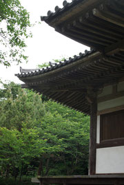 横浜　三渓園　旧燈明寺本堂