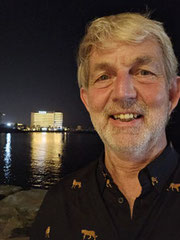 Reiseexperte Olaf Diroll in Dubai - berät und bucht Meiers Weltreisen - Südostasien Rundreise und Badeaufenthalt sowie Karibikreisen 