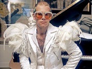 Bild: Elton John, Sacrifice, Musiker und Entertainer. Alleinunterhalter