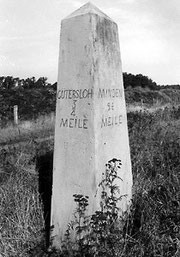 Meilenstein an der Bundesstraße 61 in Rheda-Wiedenbrück