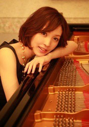 Mari Saeki (pianist, composer)