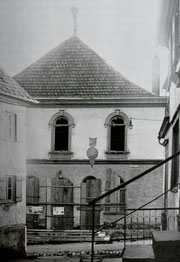 Synagoge nach der Zerstörung 1938, Foto: www.foto-keidel.de, alle Rechte vorbehalten! mit freundl. Genehmigung aus Otto Werner: Synagogen und jüdischer Friedhof in Hechingen, Hechingen 1996, Seite 199