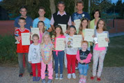 Die Sieger der TCA-Clubmeisterschaften 2013 mit Tennisnachwuchs