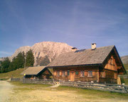 Reisacher Jochalm mit Reißkofel