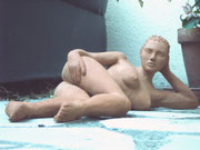sculpture d'aphrodite a la plage