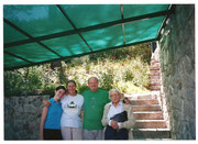 Maestro con Lucía Luque-EN LA CUMBRE (2002), DESDE LA IZQ. LUCÍA LUQUE (ALUMNA), HAYDÉE FRANCIA (VIOLINISTA DE LA SINFÓNICA NACIONAL), PEDRO IGNACIO CALDERÓN (DIRECTOR DE LA SINF