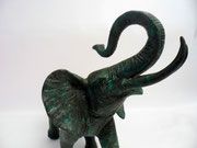 Elefant aus Bronze - Yin & Yang Asiatika - Klaus Dellefant