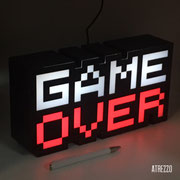 lampara deco GAME OVER / ARRIENDO: $12.000 / GARANTIA: $40.000