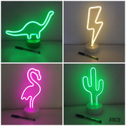 LAMPARAS LED NEON / 18 CMS. ALTO/ ARRIENDO: $4.000 / GARANTIA: $15.000