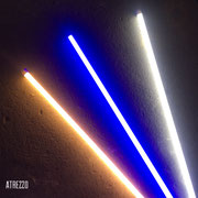TUBOS LED COLORES CON ENCHUFE / BLANCO CÁLIDO -AZUL (2) -BLANCO FRIO / MEDIDAS: 120 CMS LARGO/ ARRIENDO: $3.000 C/U / GARANTÍA: $10.000 C/U