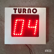 TURNOMATIC CONTADOR ELECTRÓNICO SALA DE ESPERA/ ARRIENDO: $20.000 / GAR.ANTIA: $80.000 