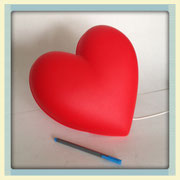 Lámpara muro Corazon Rojo/ REF: LAMP-020 / 35 cm.  / 1 unidad / Arriendo: $ 8.000 / Garantía: $25.000