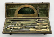 The case measures 198x66x25mm