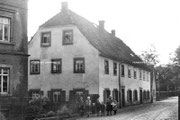 Albert-Schenk-Straße 5 u. 7, ehemalige Gaststätte, vor 1990 abgerissen