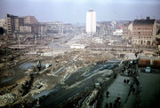Blick zur Dresdner Straße und zum "Sowjet-Pavillon"
